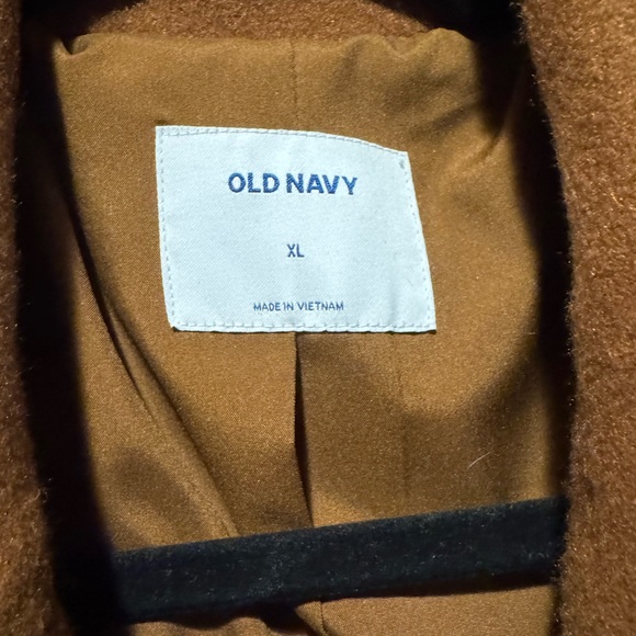 Elegant Brown Double-Breasted Women's Coat - Picture 3 of 3